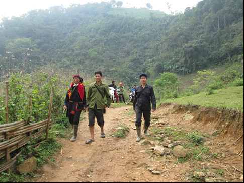 Giao rừng cho hộ gia đình, cá nhân và cộng đồng dân cư thôn trên địa bàn xã Đường Âm - huyện Bắc Mê - tỉnh Hà Giang